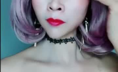 浓眉小姐姐,魅力四溢，时尚先锋