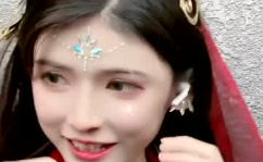六一小姐姐妆容图,萌动夏日风采